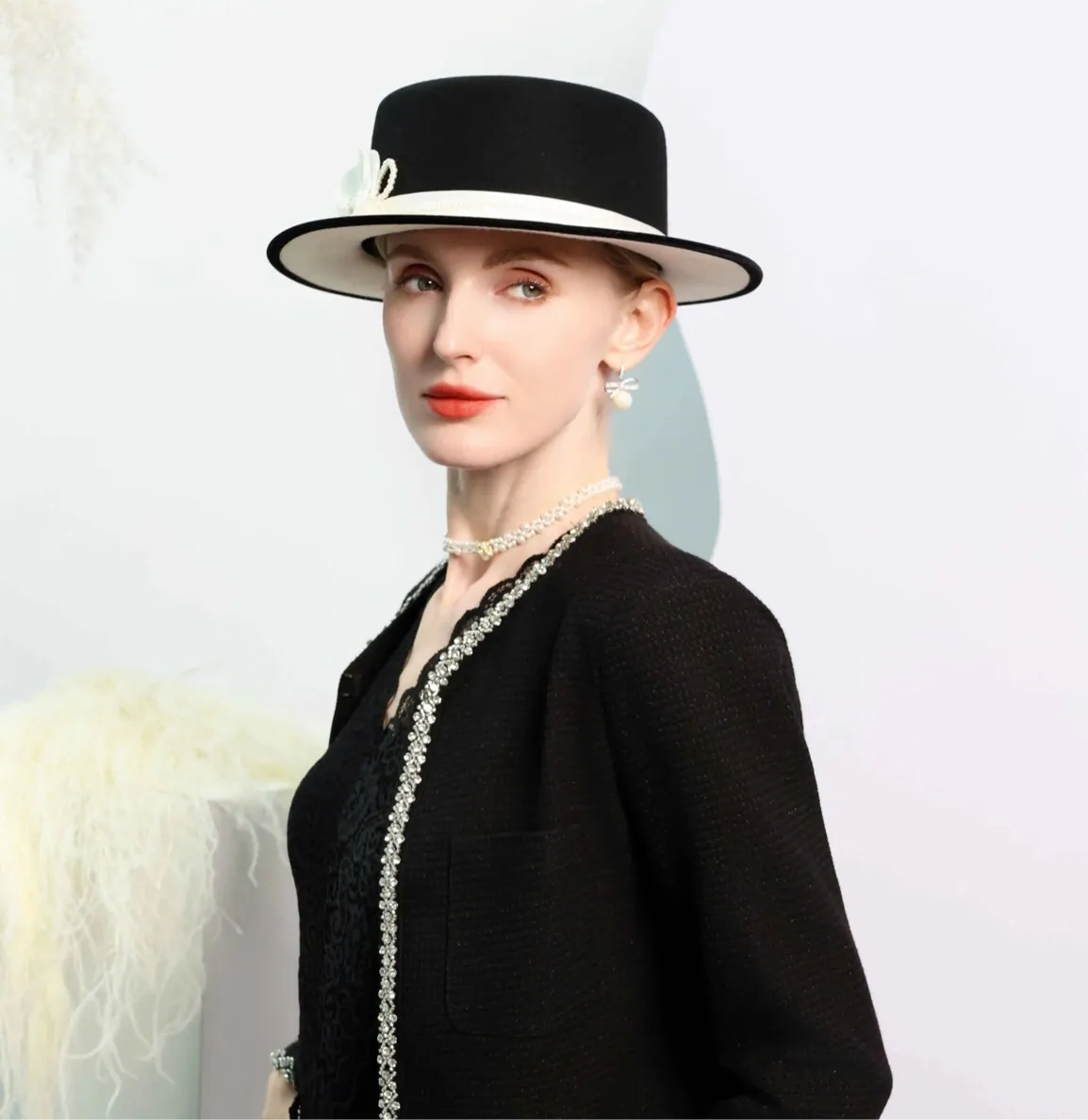 Black White Elegant Flat Brimmed Hat Wool Felt Fedoras