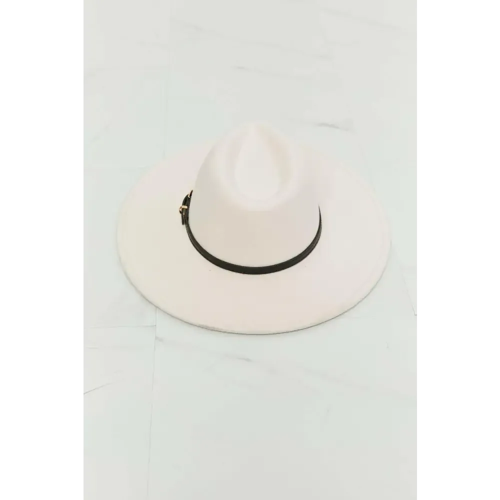 Elevate Your Luxury Fashion with the Classy Fedora Hat in Soft Beige
