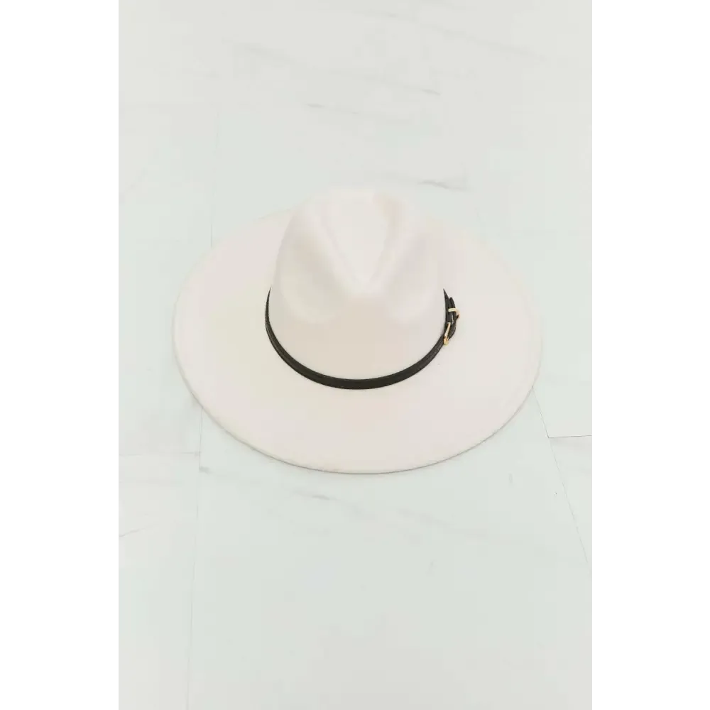 Elevate Your Luxury Fashion with the Classy Fedora Hat in Soft Beige