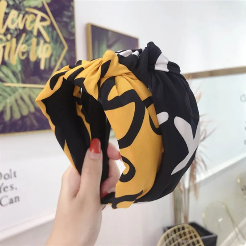 Fashion Wide-brimmed Headband Woman Accessory