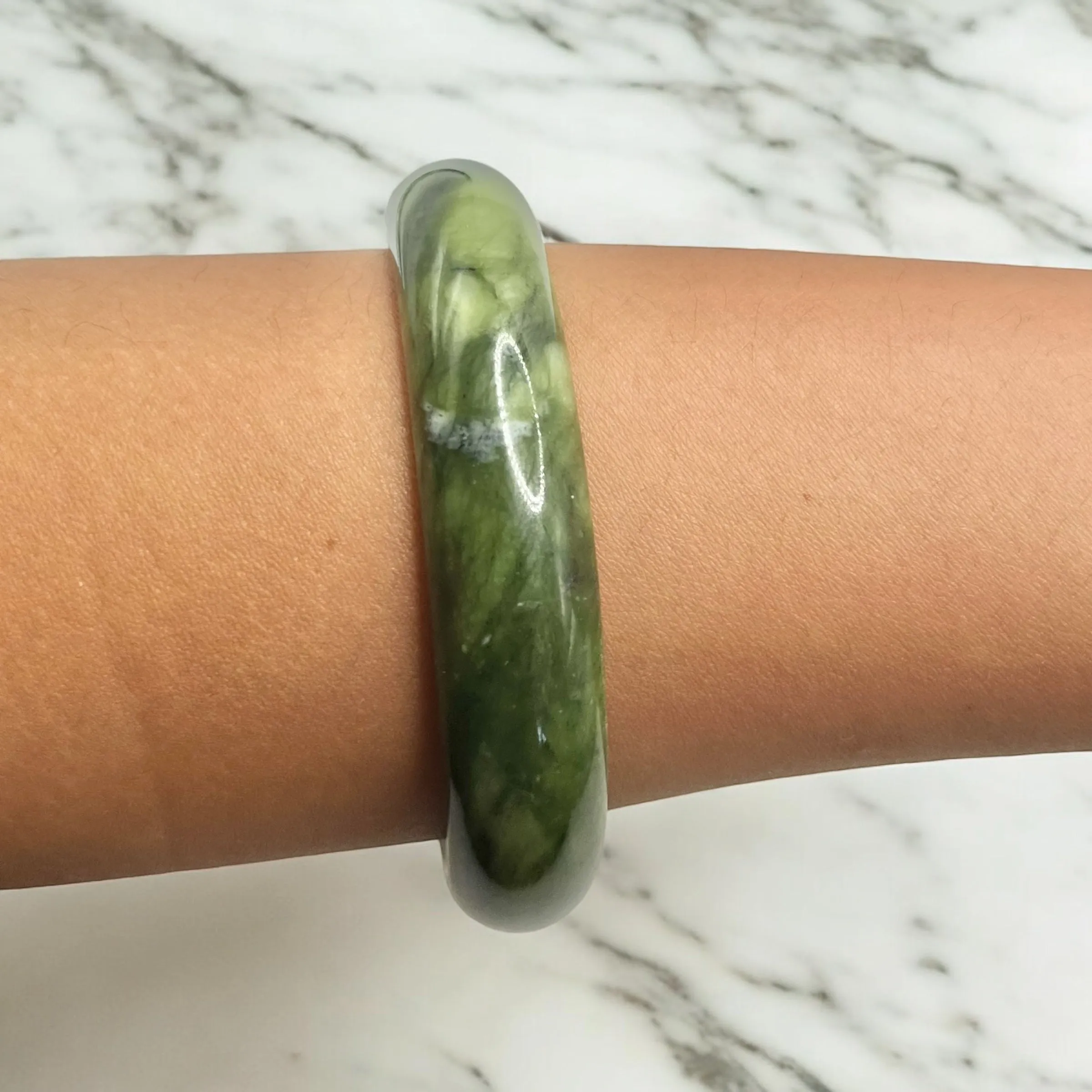 JADE BANGLE