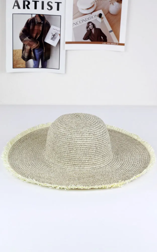 MH0145 FRAYED TWO TONE MIXED COLOR STRAW FLOPPY HAT