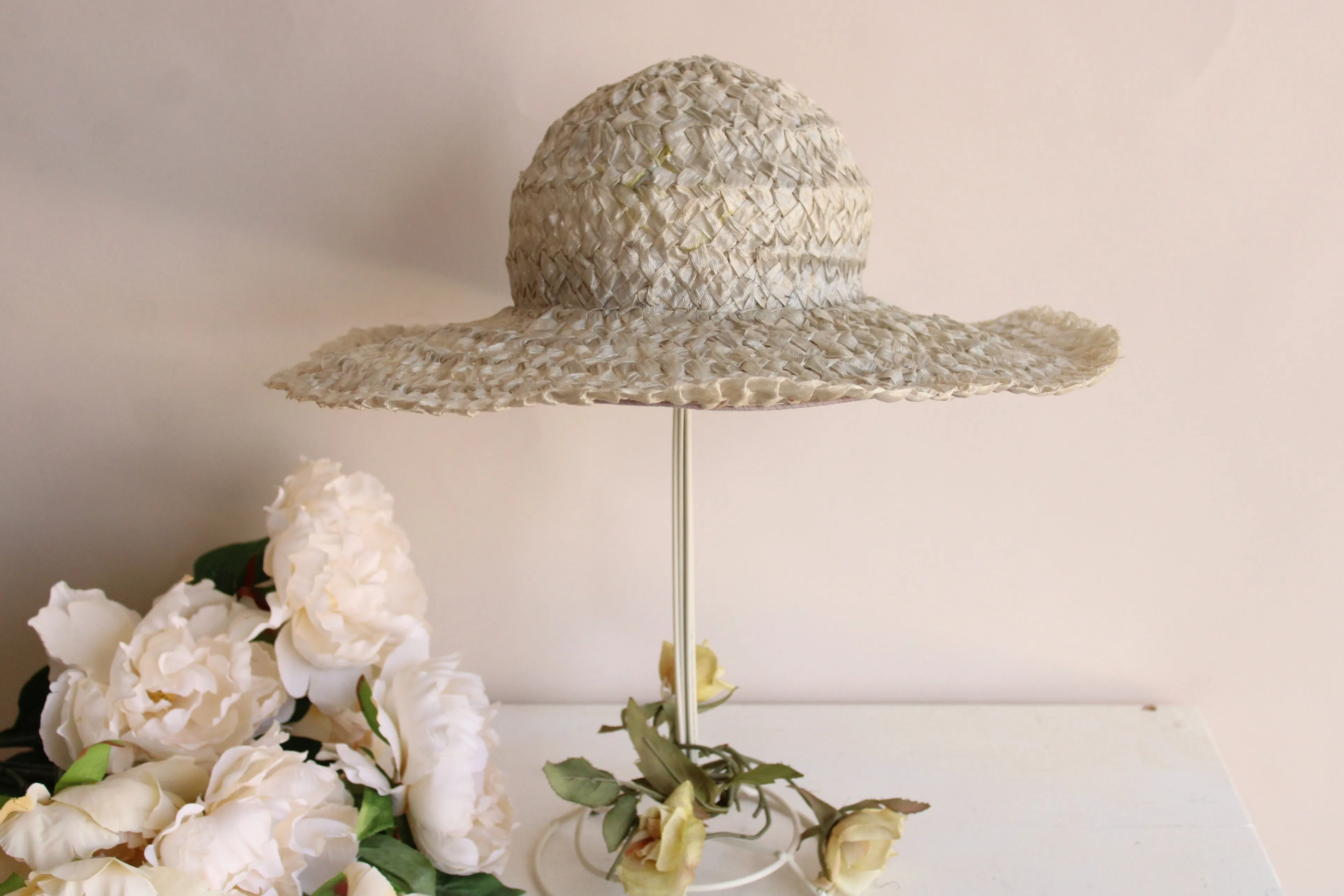 Vintage 1950s Woven Raffia Sun Hat by Willam Ena