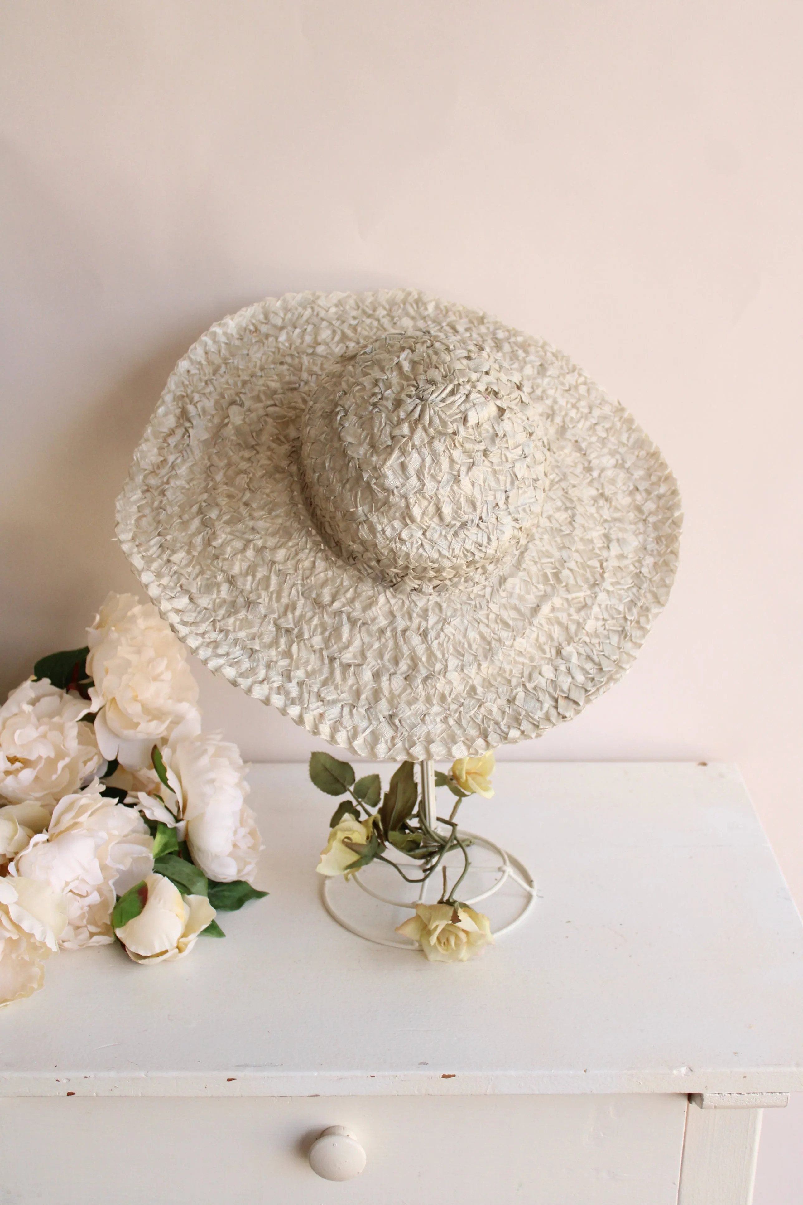 Vintage 1950s Woven Raffia Sun Hat by Willam Ena