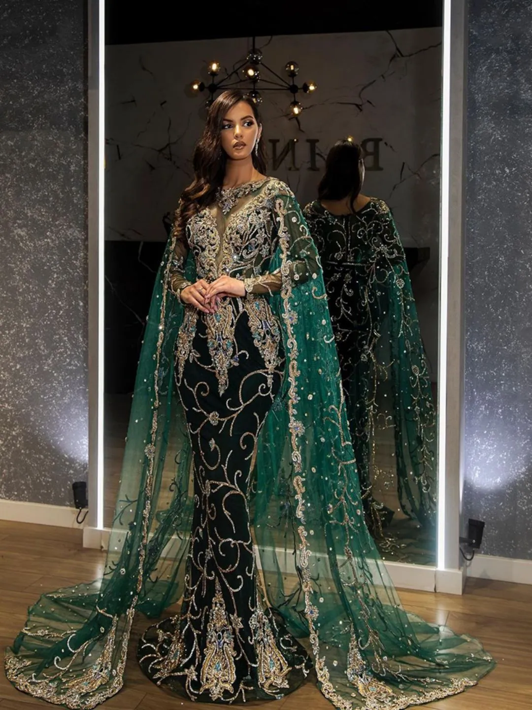Vintage Long Sleeve Green Crystal High Waist Mermaid Dress